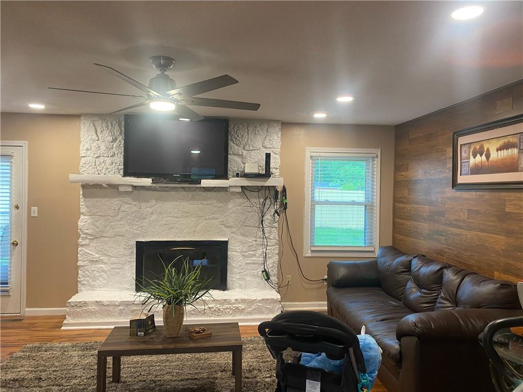 9609 Sycamore Road Carmel, IN 46032 - Photo 10 of 15 Gallery Image 10