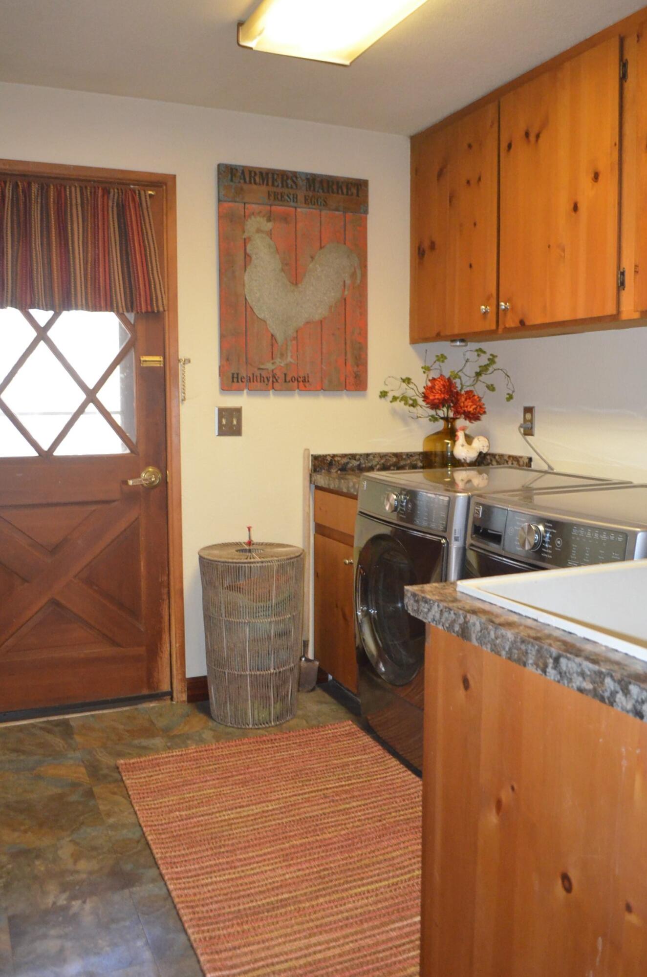 1233 North Airport Road Crescent, OR 97733 - Photo 21 of 52 DSC_0024