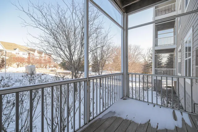 $275,000 | 100 Clydesdale Trail, Unit 115, Hamel, MN 55340