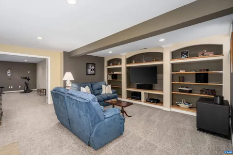 $779,900 | 5366 Park Road, Crozet, VA 22932