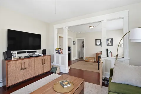 $2,300 | 247 Rankin Avenue, Unit 1, Providence, RI 02908