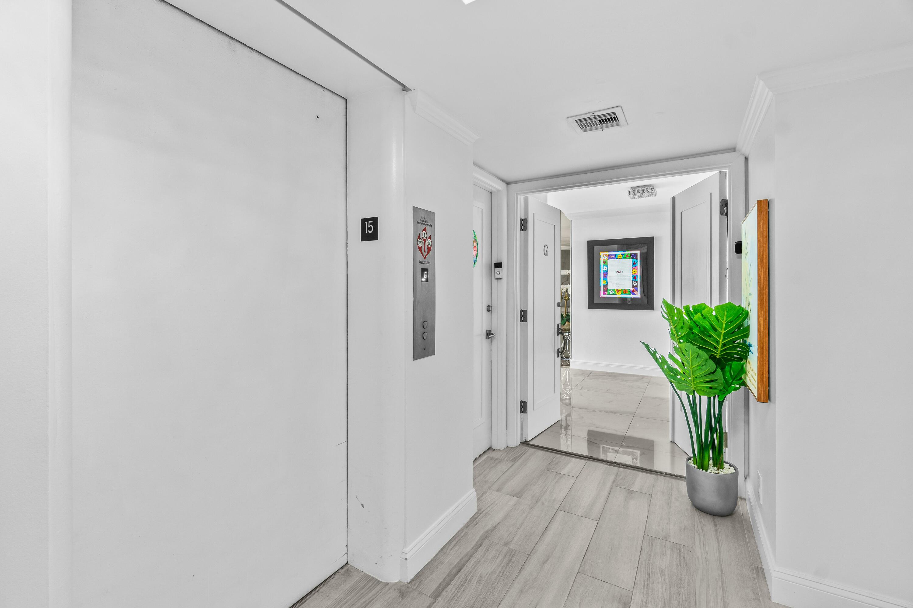 2000 South Ocean Boulevard, Unit 15G Boca Raton, FL 33432 - Photo 23 of 55 Semi-Private Elevator Lobby