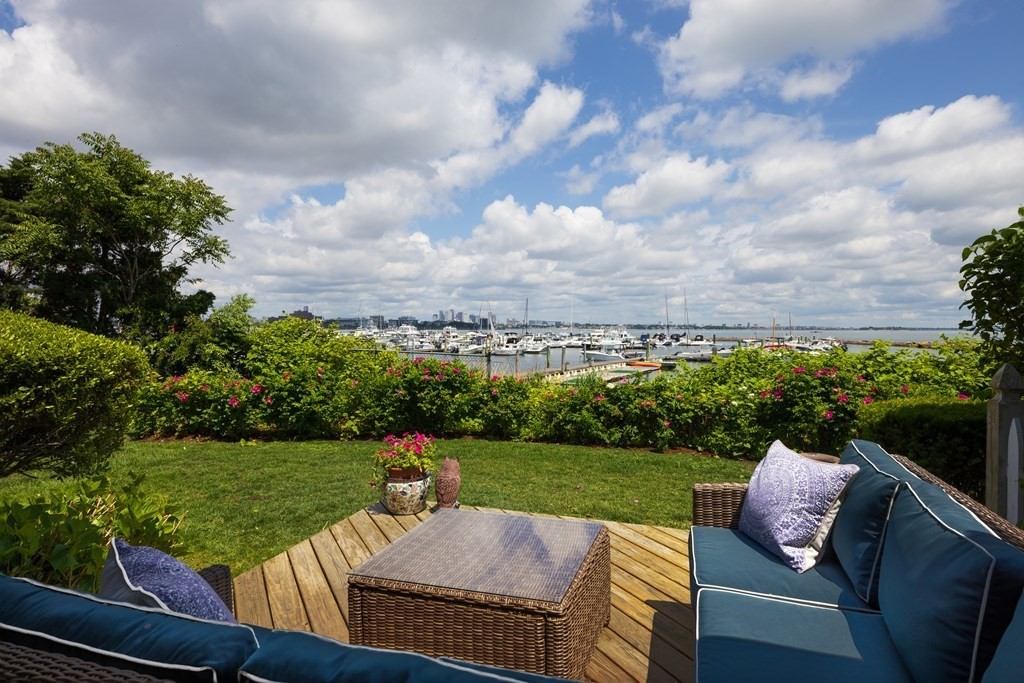 86 Harbourside Road, Unit 86 Quincy, MA 02171 - Photo 1 of 23 Gallery Image 1