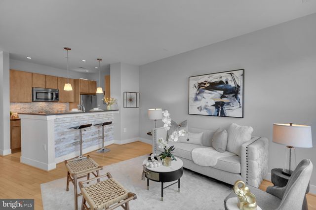 $410,000 | 5201 Wisconsin Avenue Northwest, Unit 402, Washington, DC 20015