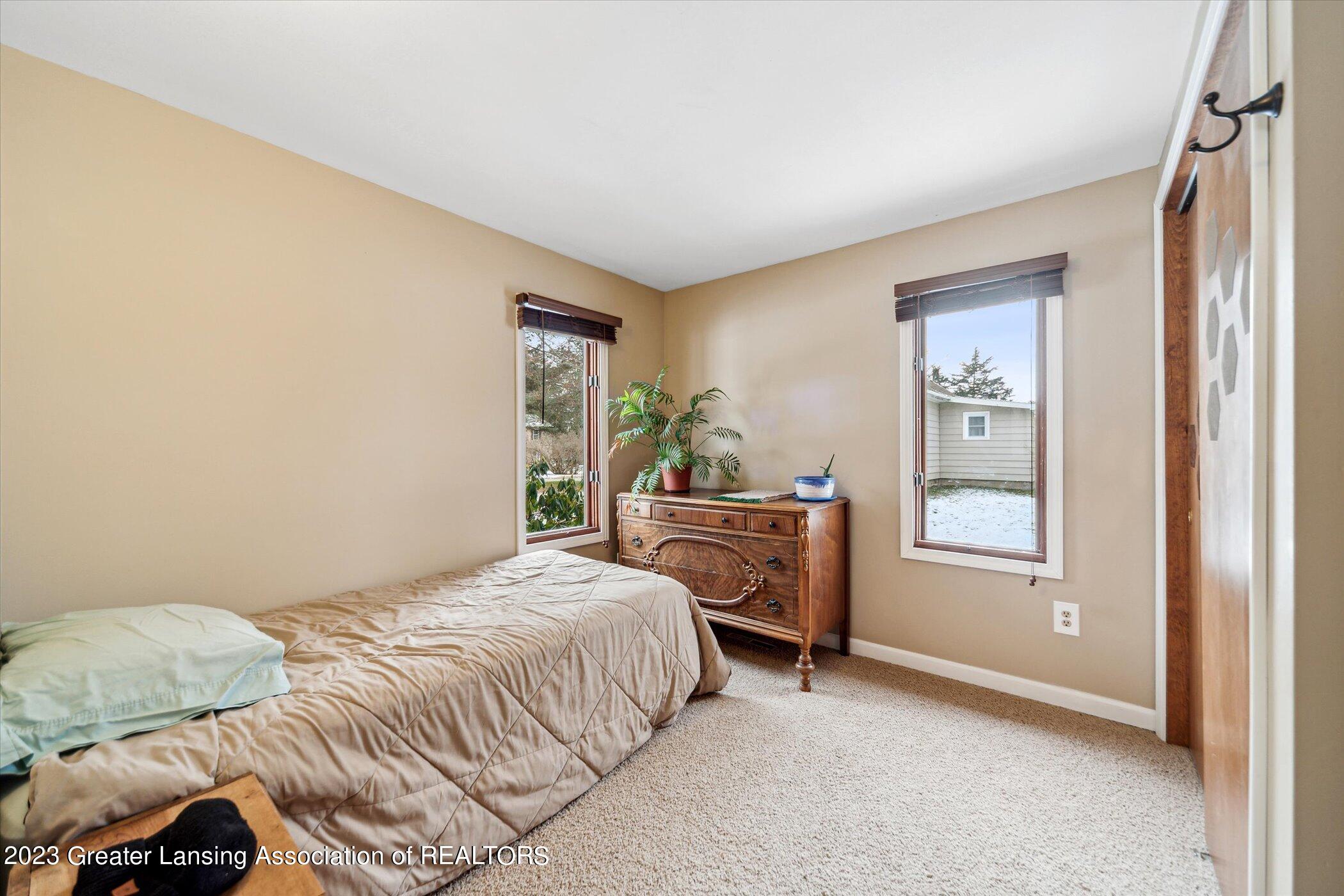 403 Renker Road Lansing, MI 48917 - Photo 14 of 27 Bedroom #1