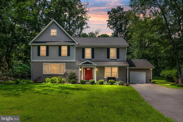 $975,000 | 110 Diamond Rock Road, Phoenixville, PA 19460