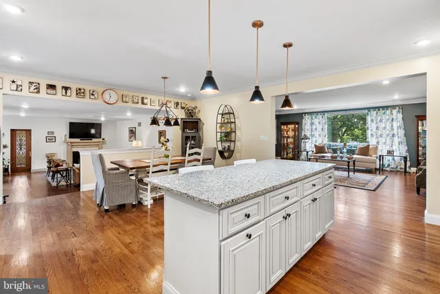 $975,000 | 110 Diamond Rock Road, Phoenixville, PA 19460