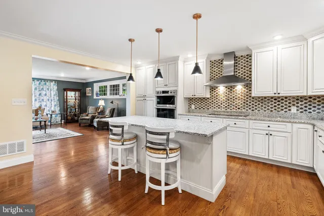 $975,000 | 110 Diamond Rock Road, Phoenixville, PA 19460