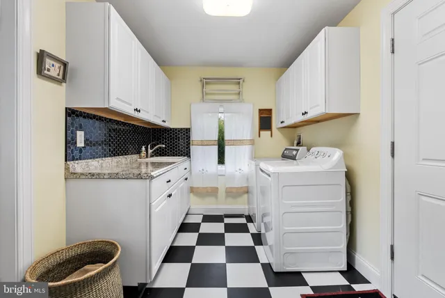 $975,000 | 110 Diamond Rock Road, Phoenixville, PA 19460