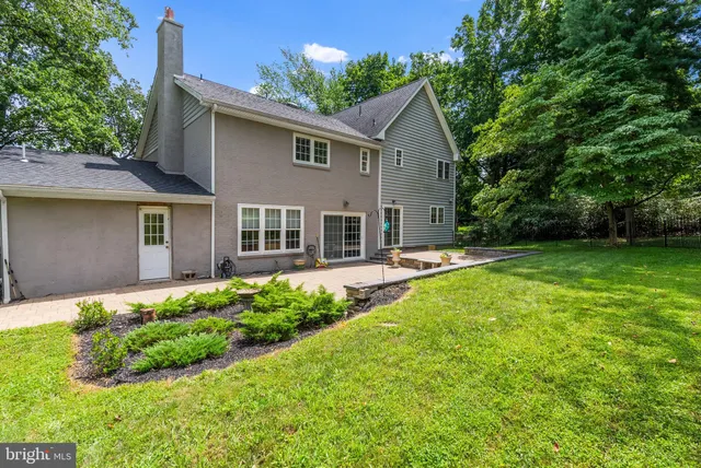 $975,000 | 110 Diamond Rock Road, Phoenixville, PA 19460