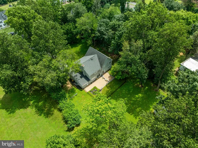 $975,000 | 110 Diamond Rock Road, Phoenixville, PA 19460