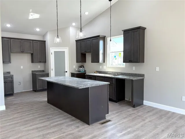 $452,900 | 201 Adderly Lane, Millstadt, IL 62260