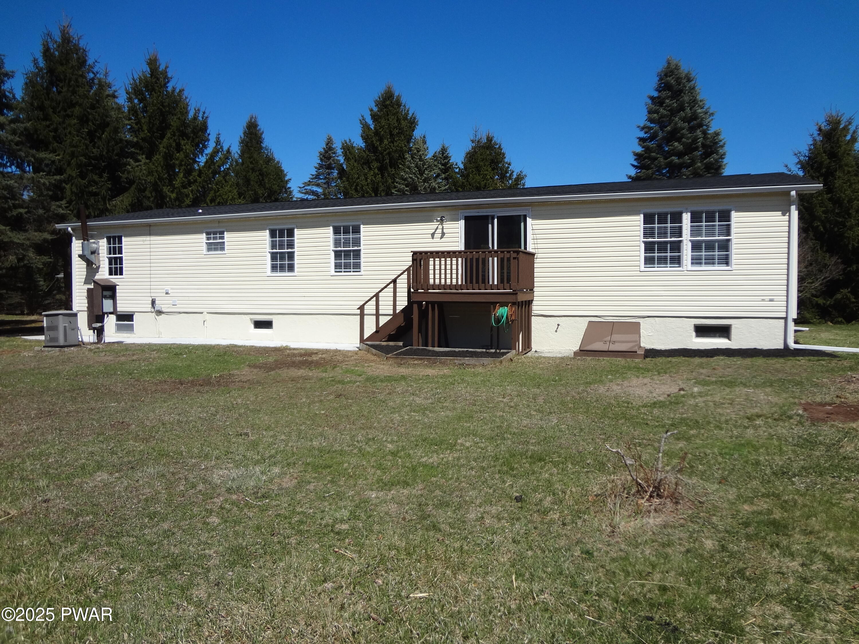 364 Roemerville Road Greentown, PA 18426 - Photo 2 of 45 Back Of House