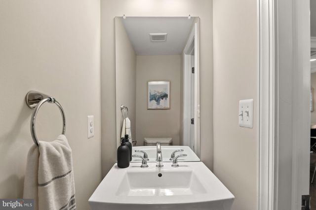 $1,110,000 | 440 Newton Place Northwest, Washington, DC 20010