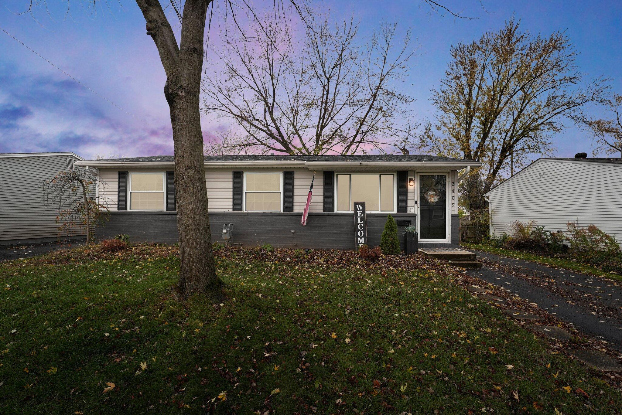 3409 Devin Road Grove City, OH 43123 - Photo 3 of 25 1-web-or-mls-3409-devin-rd
