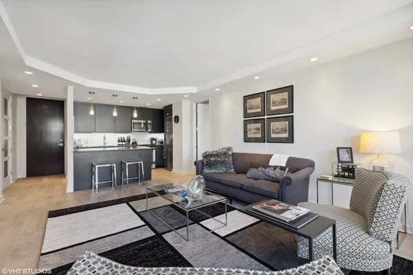 $3,500 | 535 North Michigan Avenue, Unit 3014, Chicago, IL 60611