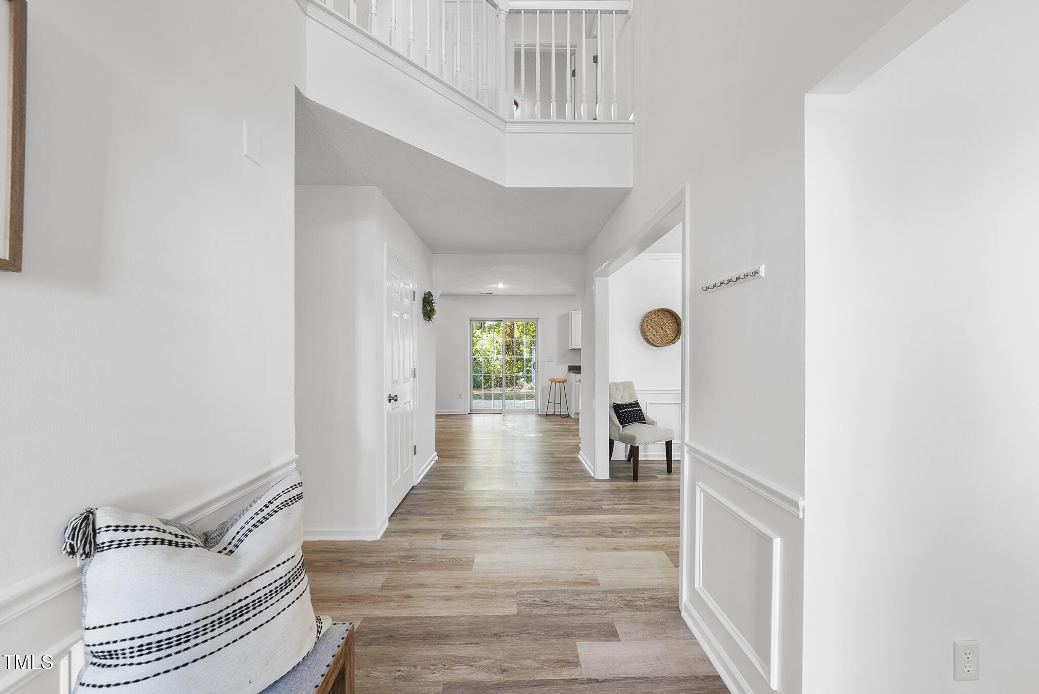 4540 Drewbridge Way Raleigh, NC 27604 - Photo 4 of 33 DSC05241