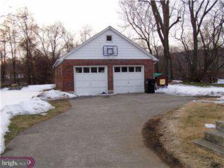 419 Poplar Road Riegelsville, PA 18077 - Photo 2 of 6