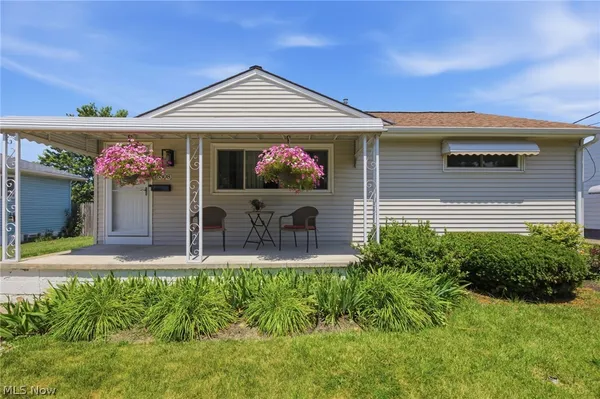 $219,900 | 16308 Rademaker Drive, Brook Park, OH 44142
