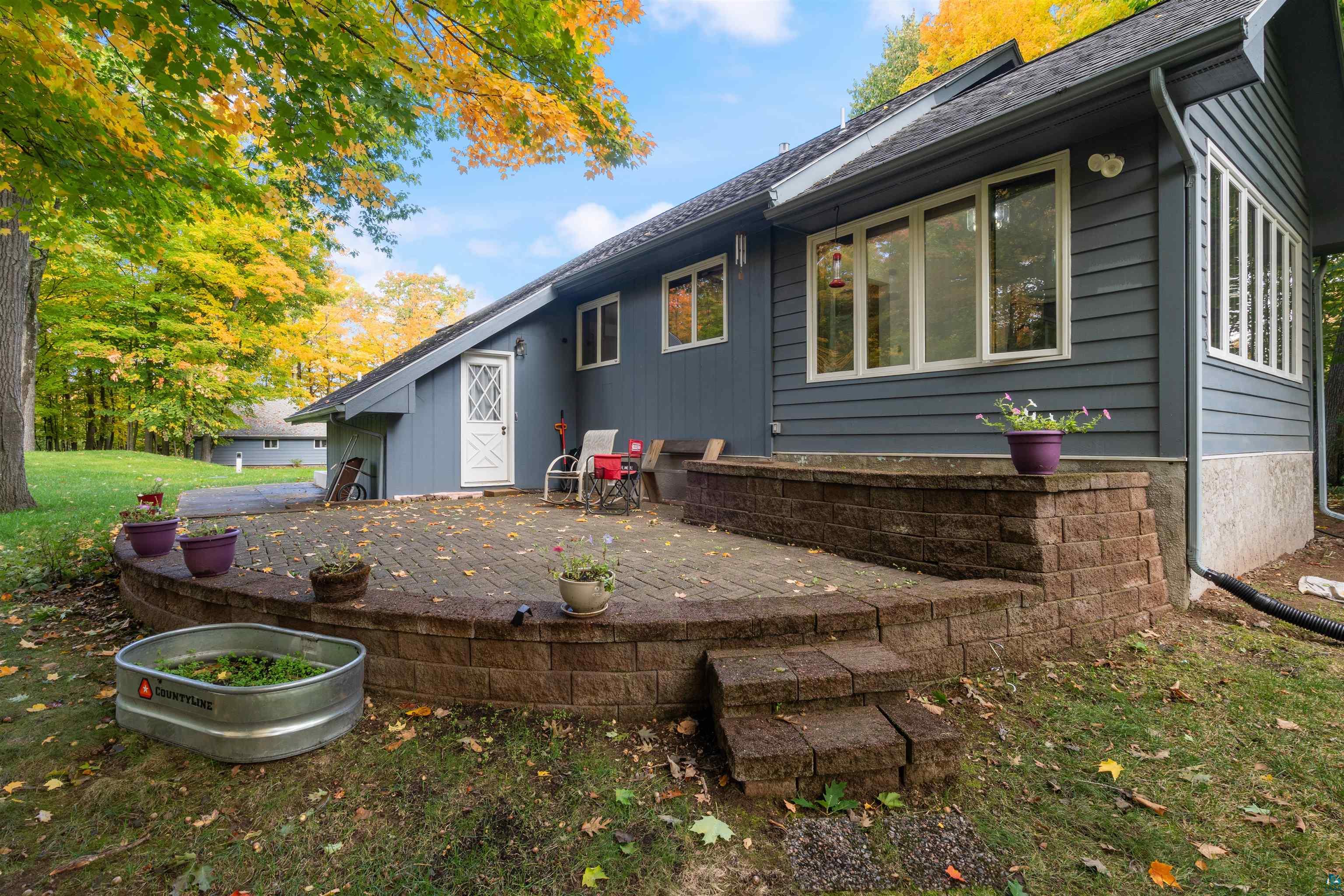 2010 Norton Road Duluth, MN 55803 - Photo 2 of 40 Gallery Image 2