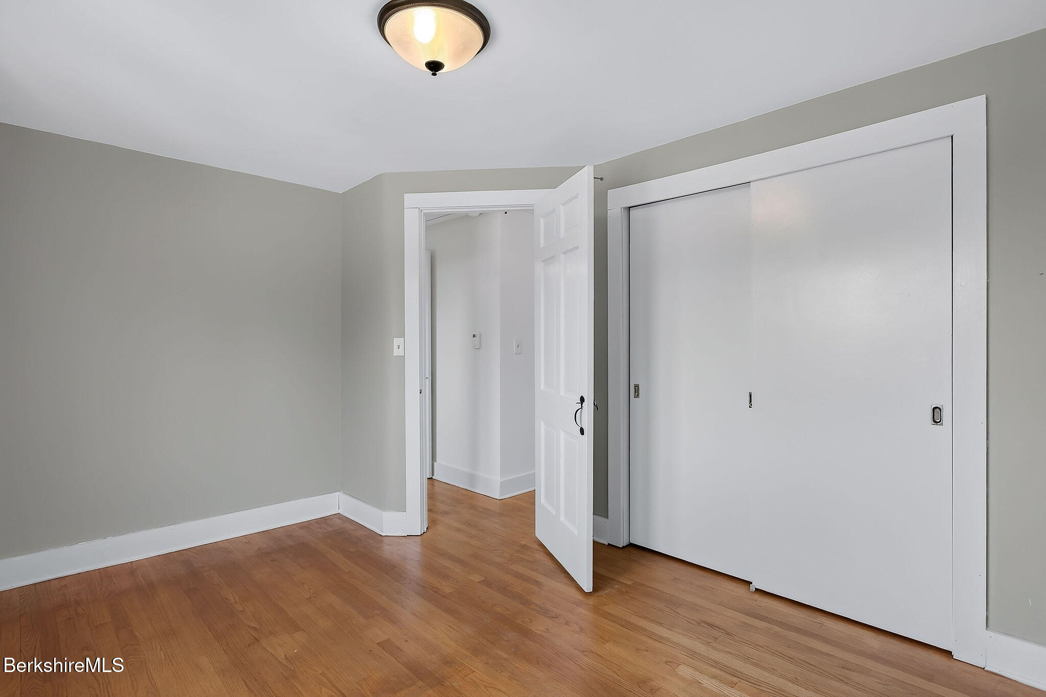 22 Post Road Lenox, MA 01240 - Photo 22 of 38 22