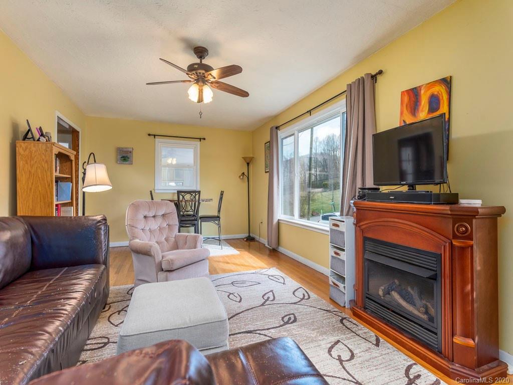 191 Woodland Church Road Clyde, NC 28721 - Photo 3 of 16