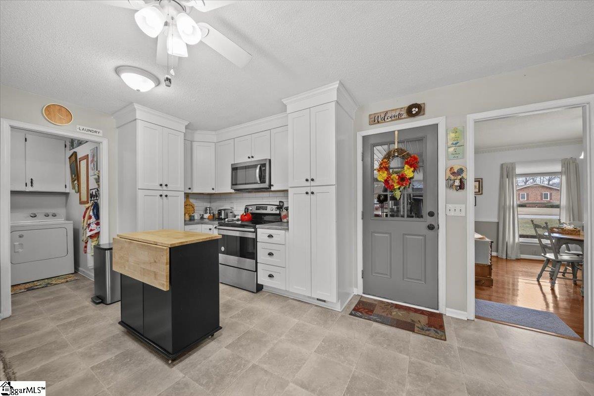 402 Tiffany Drive Anderson, SC 29625 - Photo 4 of 35