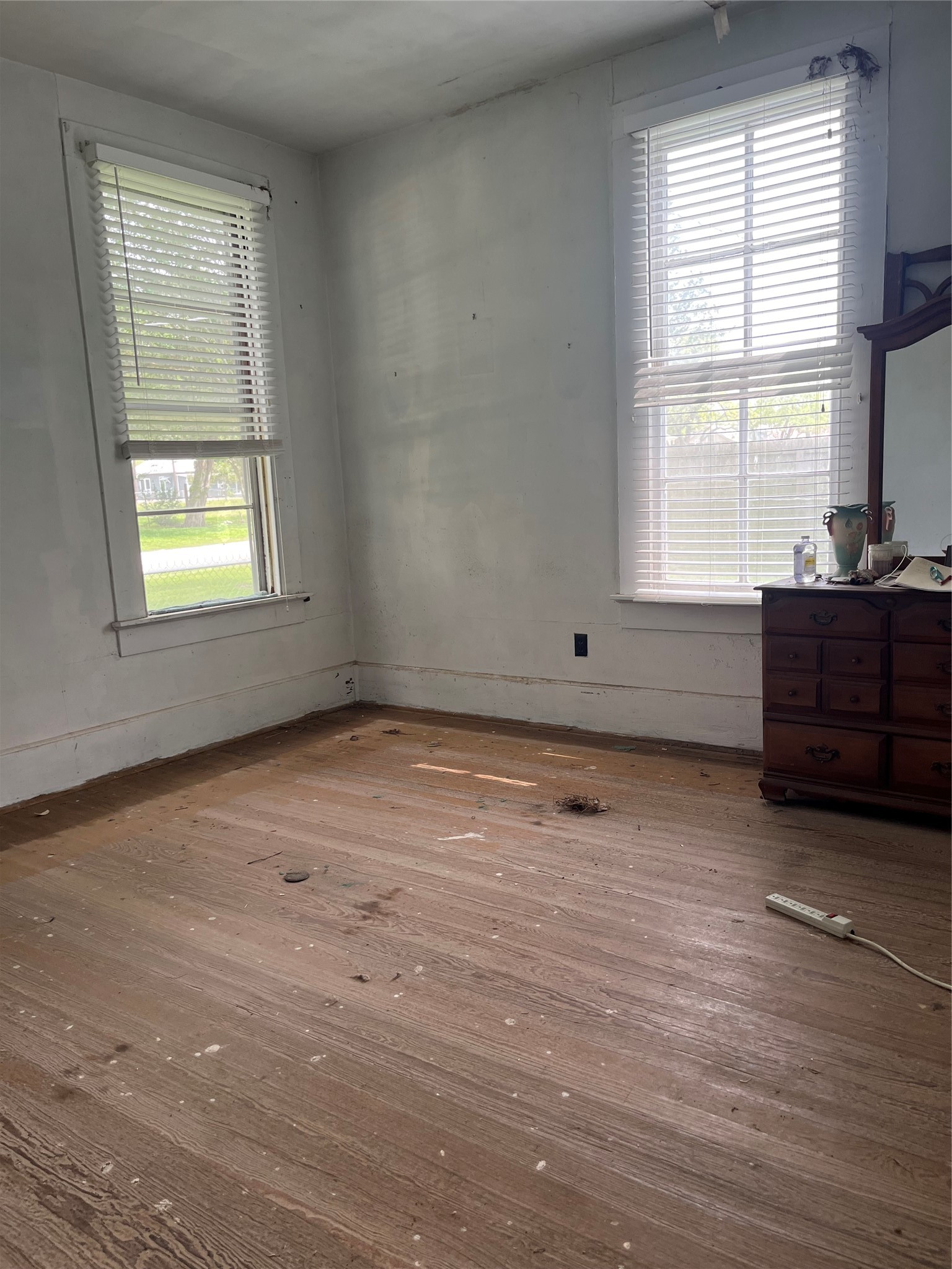 223 Walnut Street New Ulm, TX 78950 - Photo 14 of 19
