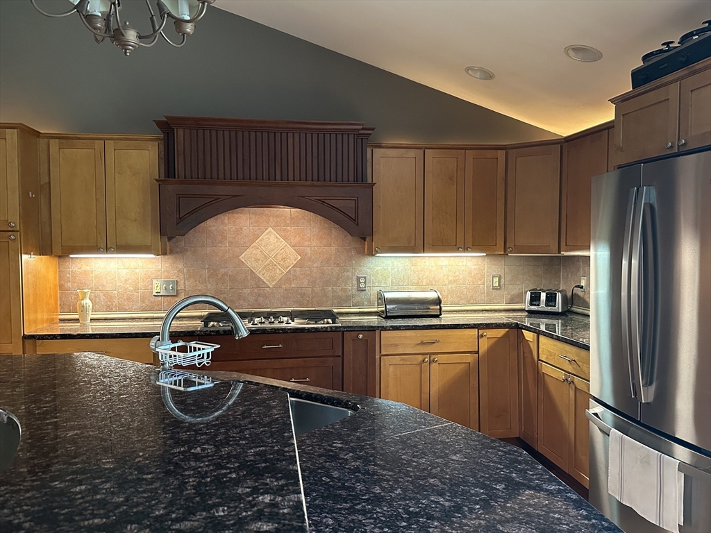 2 Hillcrest Road Kingston, MA 02364 - Photo 8 of 22 Gallery Image 8