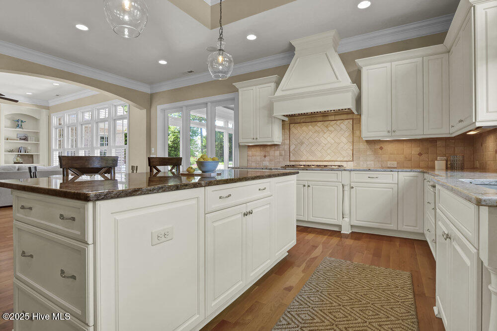 857 Gull Point Road Wilmington, NC 28405 - Photo 23 of 73 Kitchen