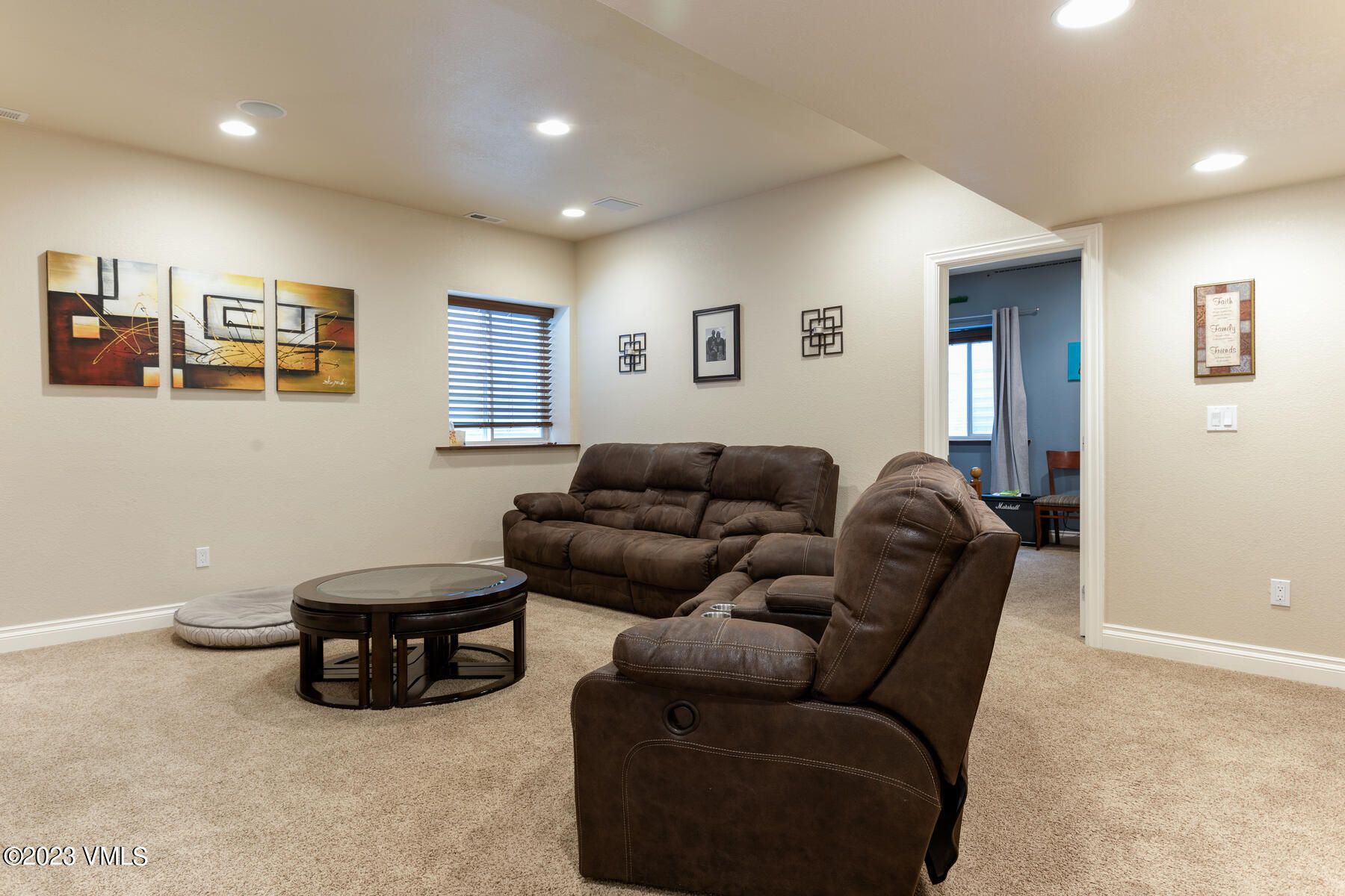 376 Blacksmith Road Eagle, CO 81631 - Photo 24 of 32 a living room with furniture