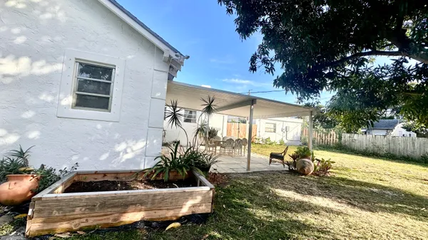 $2,995 | 620 Winters Street, West Palm Beach, FL 33405