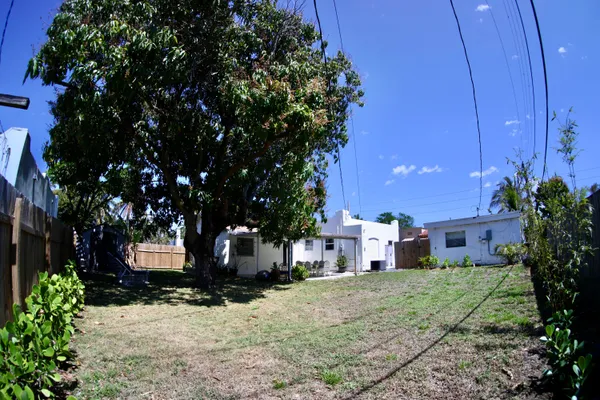 $2,995 | 620 Winters Street, West Palm Beach, FL 33405