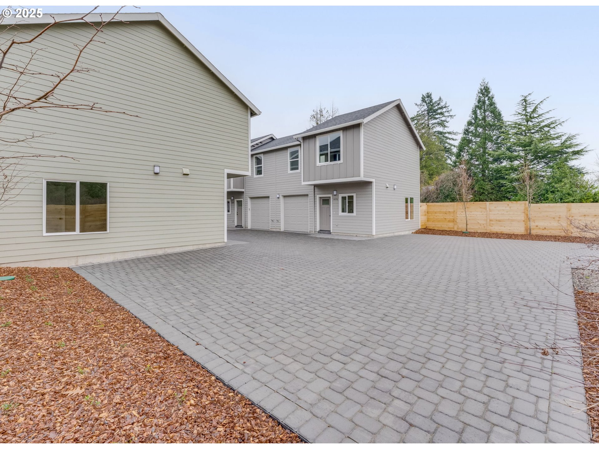 14372 Southeast Knight Street Portland, OR 97236 - Photo 18 of 20