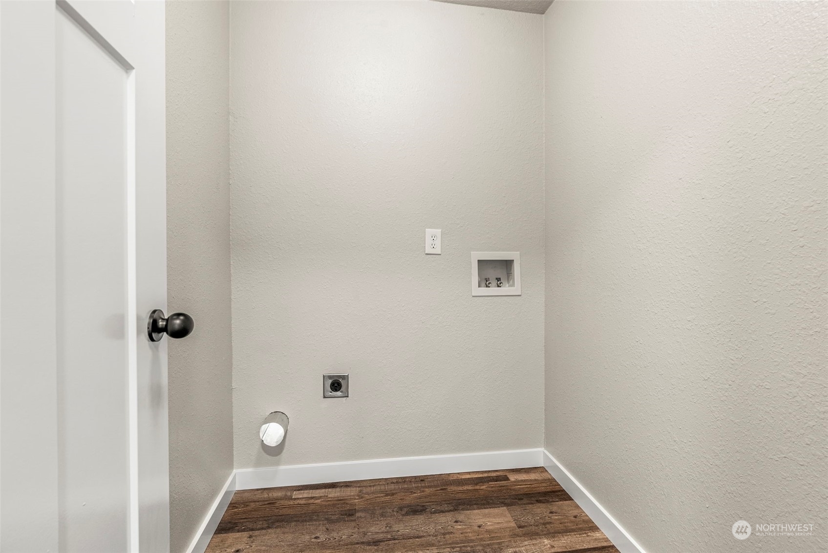 1541 Sightly Road Toutle, WA 98649 - Photo 18 of 30 a view of bathroom
