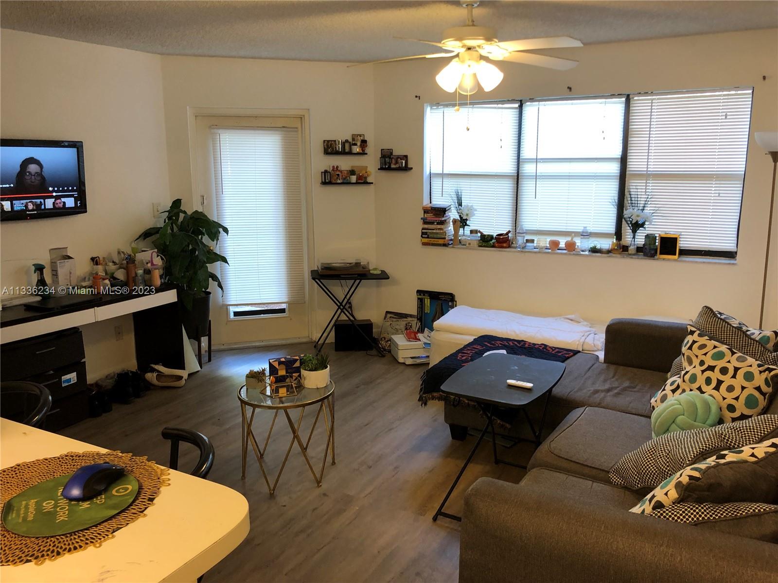 620 South Park Road, Unit 142 Hollywood, FL 33021 - Photo 3 of 10 Gallery Image 3