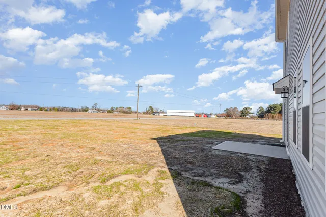 $299,706 | 77 Littlefield Lane, La Grange, NC 28551