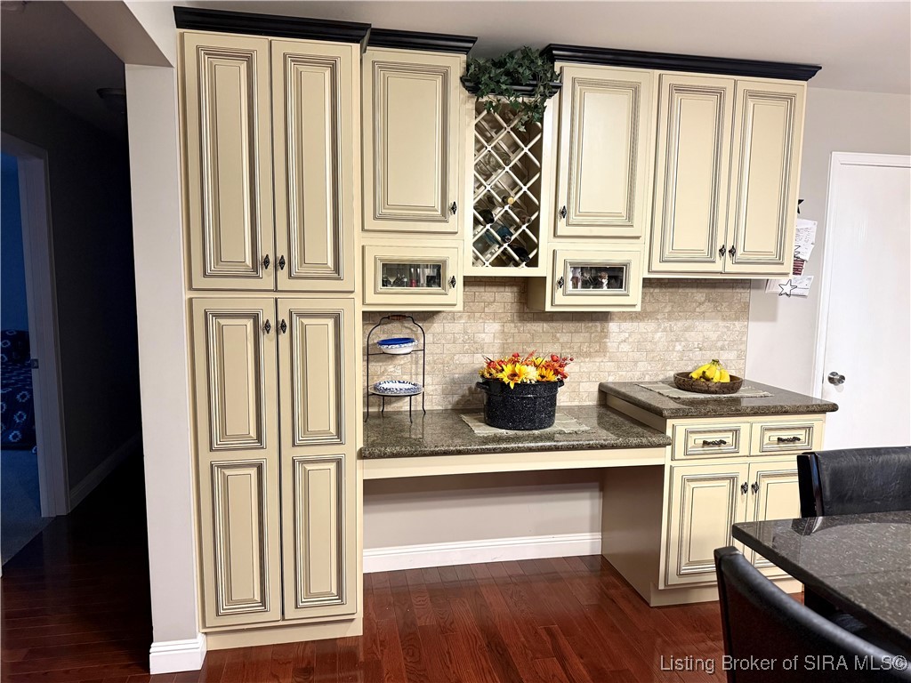 1817 South Carmel Road Hanover, IN 47243 - Photo 6 of 33 Kitchen