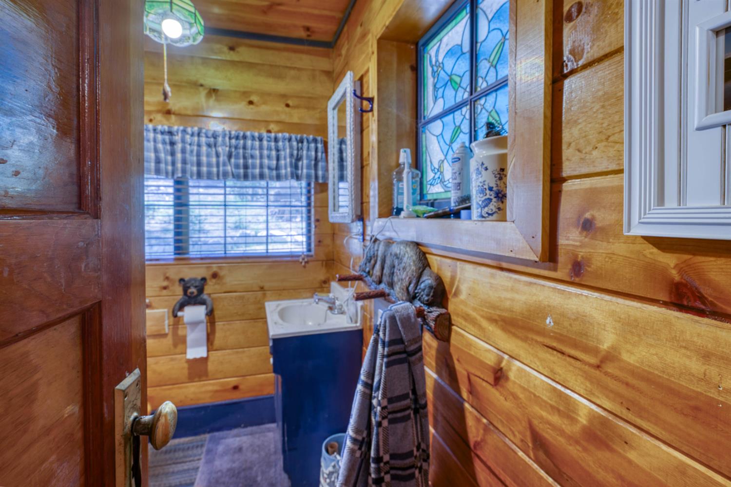 61504 Huntington Lake Road, Unit 6 Mono Hot Springs, CA 93642 - Photo 28 of 49