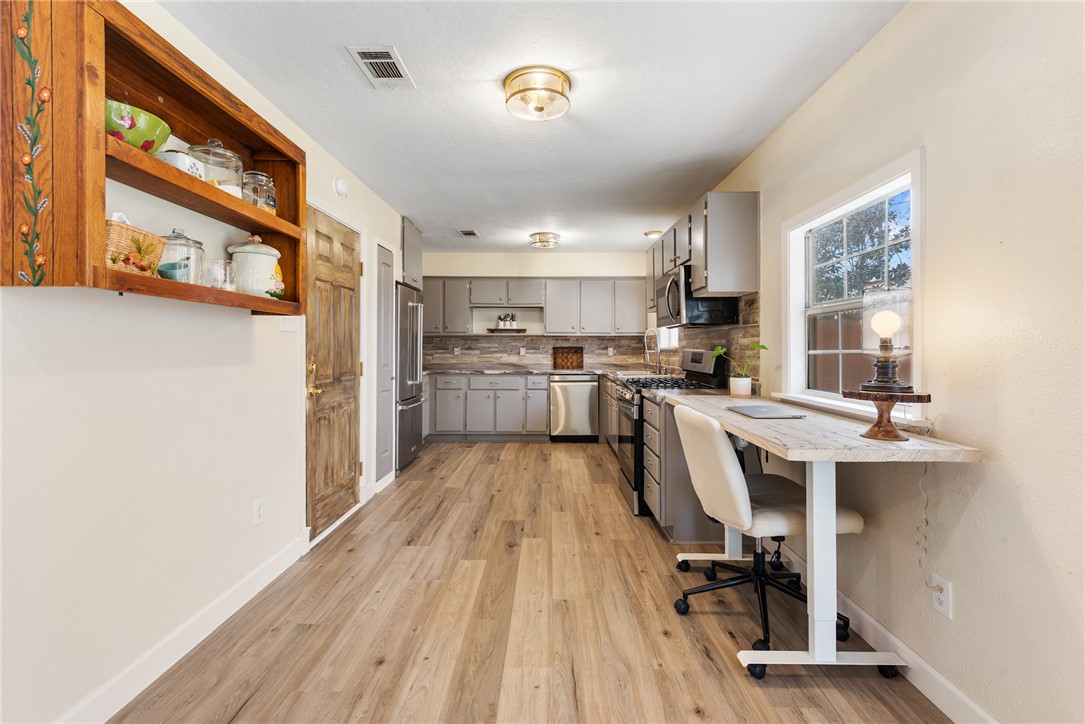 2902 Indiana Avenue Bryan, TX 77803 - Photo 11 of 24