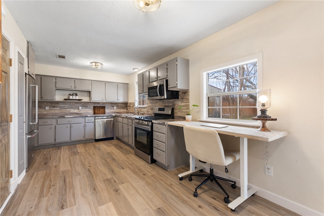 2902 Indiana Avenue Bryan, TX 77803 - Photo 12 of 24