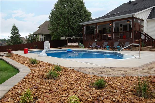 970 South Ridge Trail Clarksville, TN 37043 - Photo 19 of 20 Come See this Immaculate Home! It is Simply Fantastic Inside and Out!