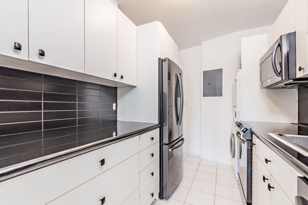 44 Cocoanut Row, Unit B124 Palm Beach, FL 33480 - Photo 10 of 28 10