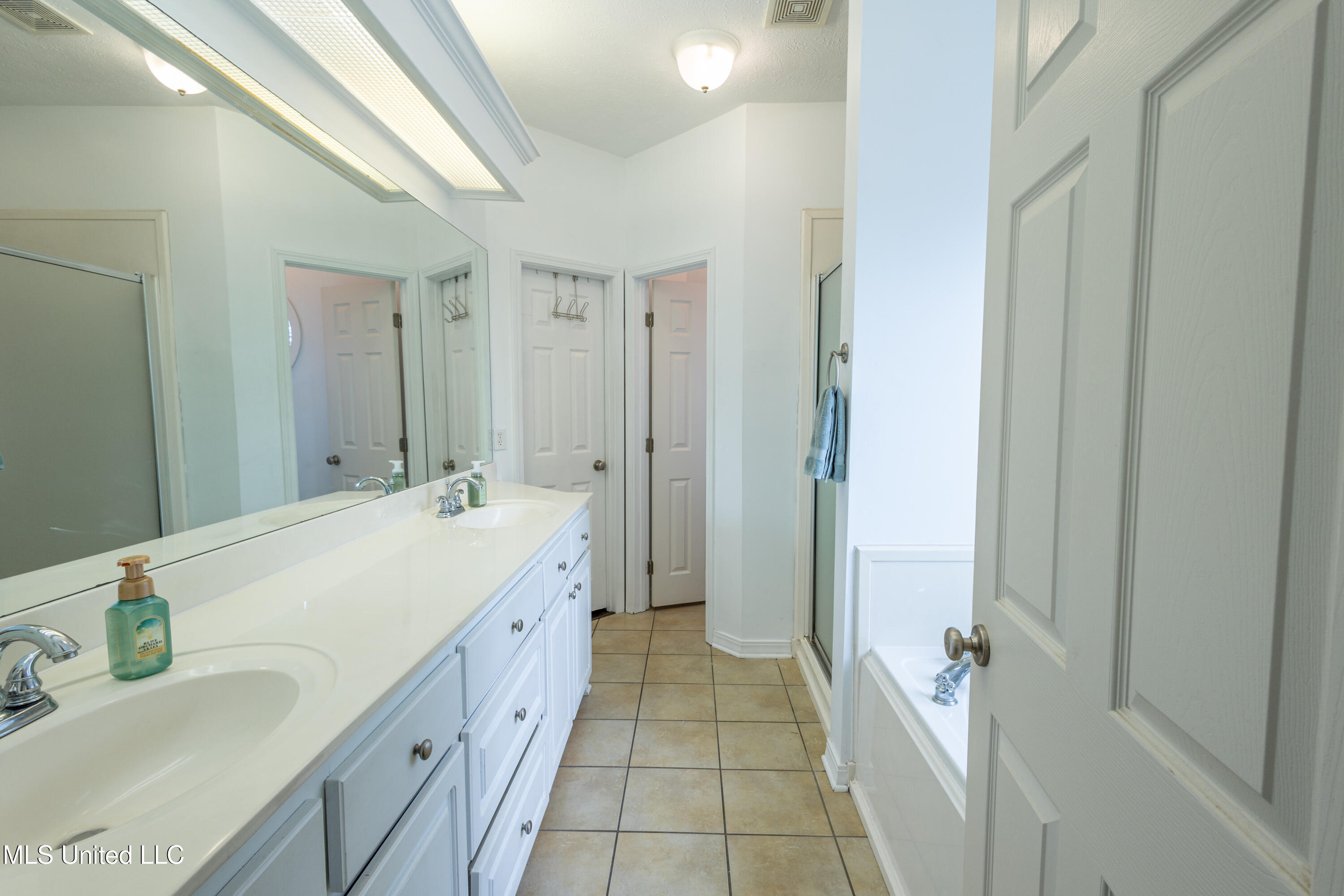 184 Provonce Park Brandon, MS 39042 - Photo 22 of 34 184 Provonce Park Gallery-8016