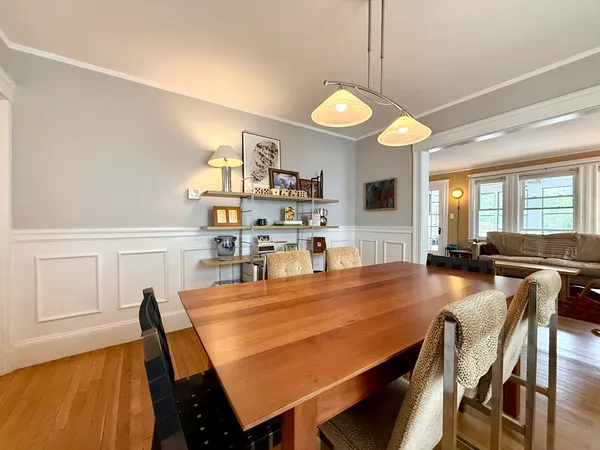 $3,000 | 519 Belmont Street, Unit 1, Belmont, MA 02478