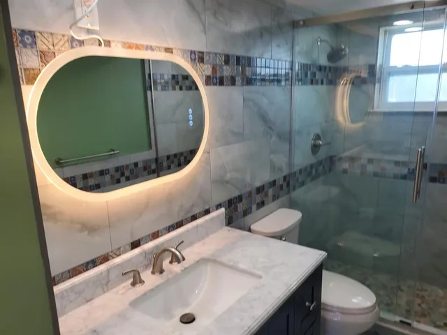 a view of a window in a room