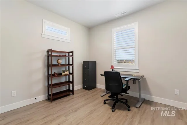 $450,000 | 203 South Koyukuk Avenue, Star, ID 83669