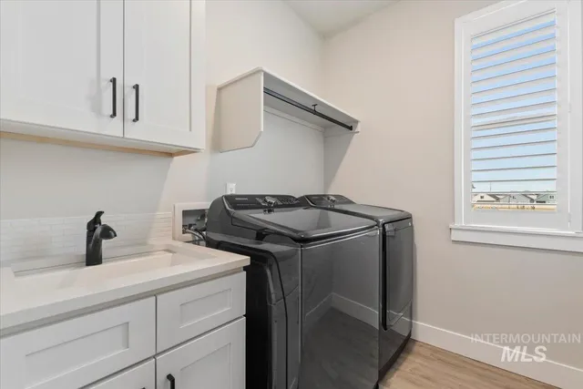 $450,000 | 203 South Koyukuk Avenue, Star, ID 83669