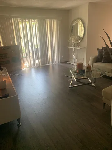 $199,995 | 505 Spencer Drive, Unit 101, West Palm Beach, FL 33409