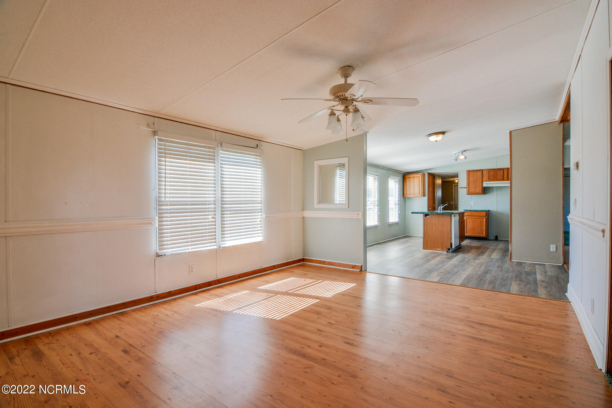 141 Wilson Road Fremont, NC 27830 - Photo 14 of 24 141-DiningRm